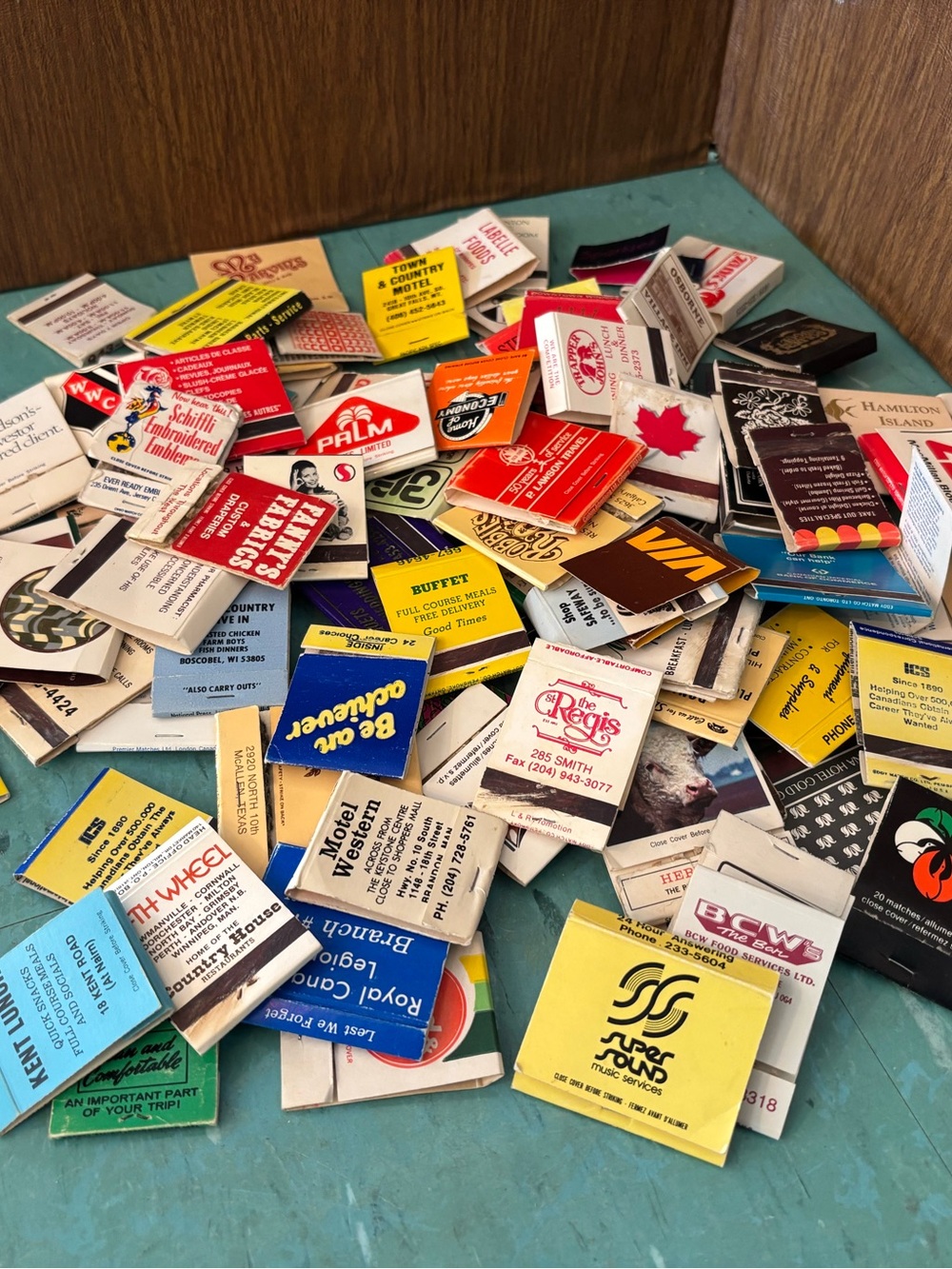100 vintage matchbook covers ephemera collectible scrapbooking
